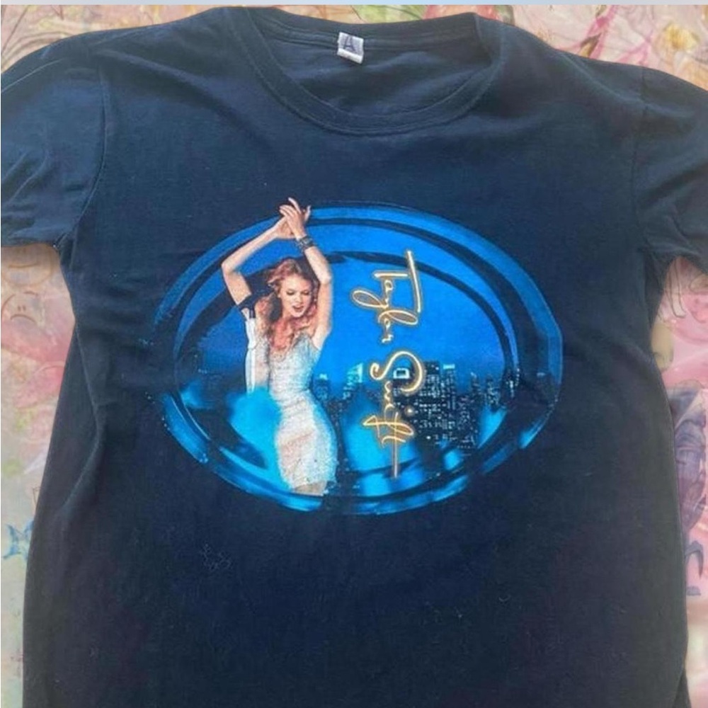 RARE AUTHENTIC Taylor Swift 2011 Speak Now Tour Tee